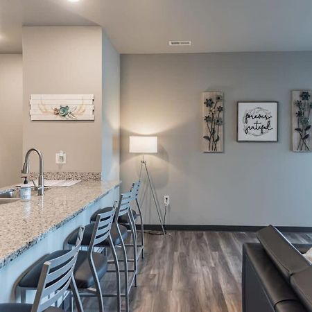 אמס Spacious 2Br Suite Plus Patio Near Iowa State מראה חיצוני תמונה