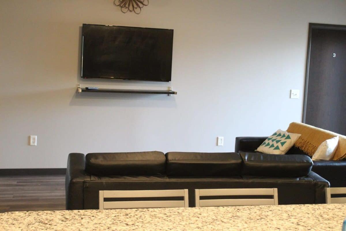 אמס Spacious 2Br Suite Plus Patio Near Iowa State מראה חיצוני תמונה