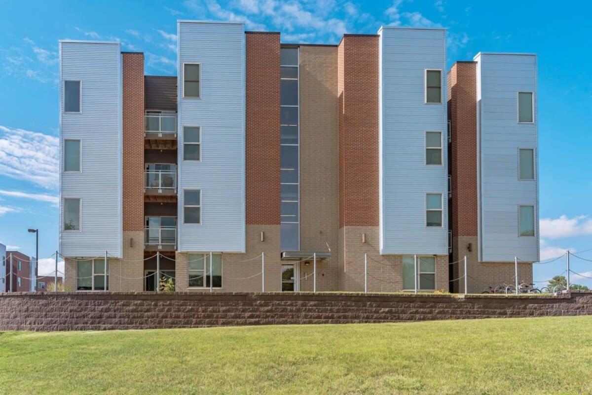 אמס Spacious 2Br Suite Plus Patio Near Iowa State מראה חיצוני תמונה